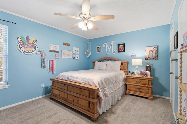 220 Eitelman Ln, Longview, TX 75605