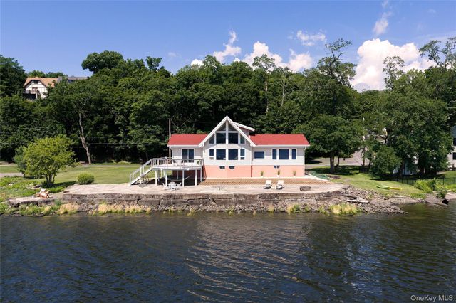 63 River Road, Malden On Hudson, NY 12453