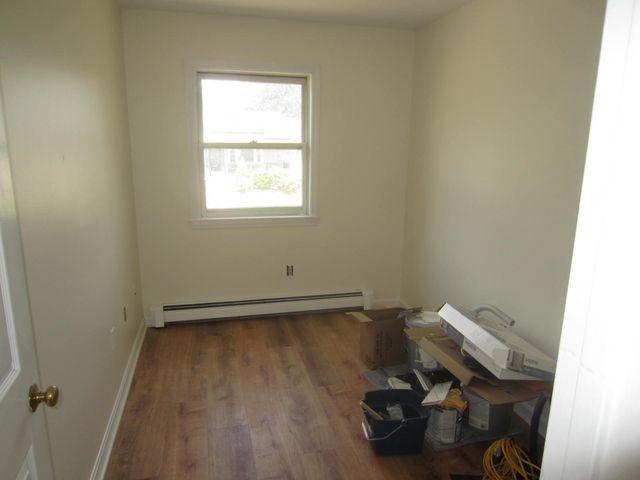 3 Sinclair Ave Apt 4, Somersworth, NH 03878