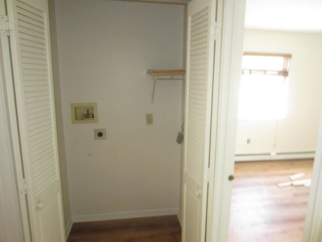 3 Sinclair Ave Apt 4, Somersworth, NH 03878