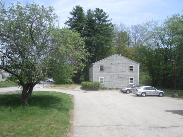 3 Sinclair Ave Apt 4, Somersworth, NH 03878