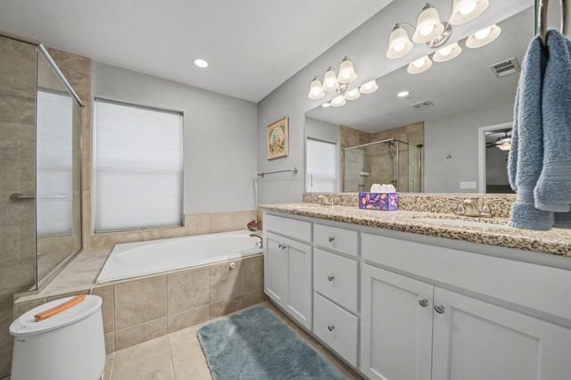 143 Emerald Ln, Jackson, CA 95642