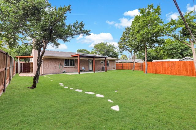 821 Wisteria Way, Richardson, TX 75080