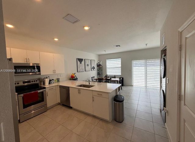 9928 SW 228th Terrace, Cutler Bay, FL 33190