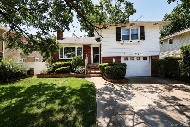 336 W Valley Stream Boulevard, Valley Stream, NY 11580