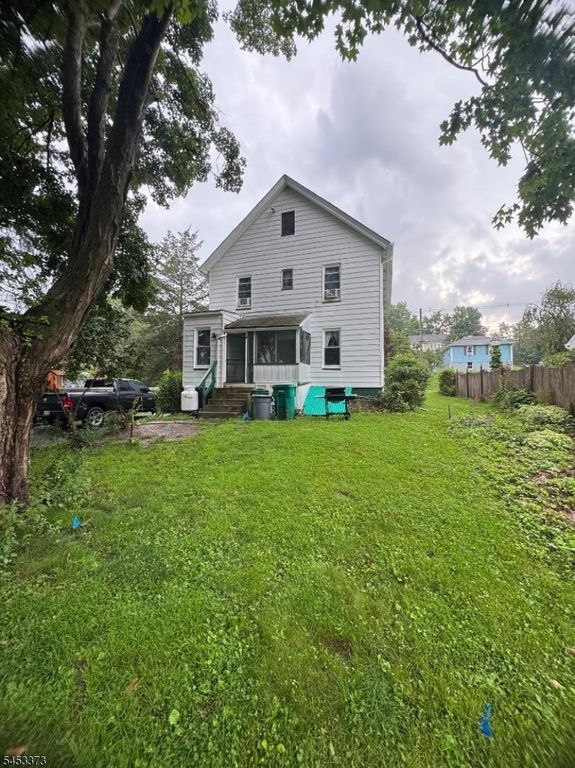 6 Fourth St, Sussex Boro, NJ 07461 — photo 3