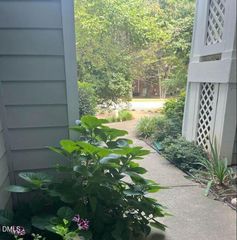 4907 Hollenden 106, Raleigh, NC 27616