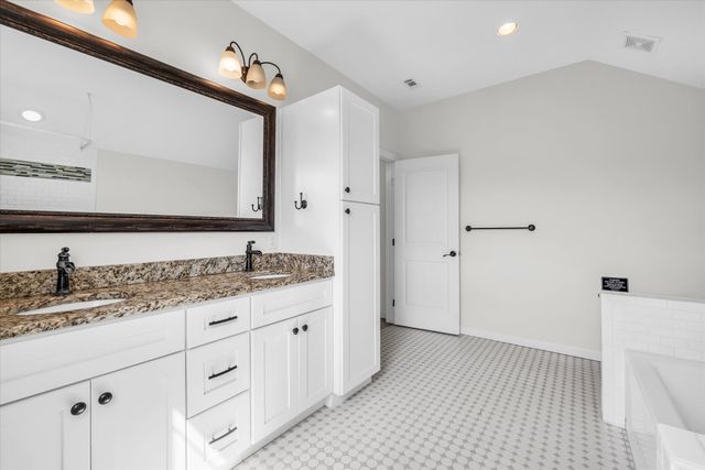 348 Barker Lane, Waco, TX 76705
