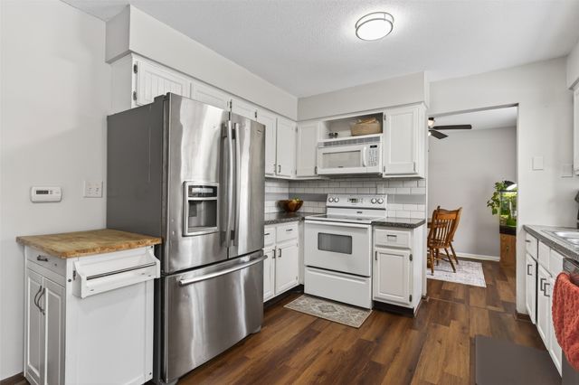 406 NW Kimberly Lane, Ankeny, IA 50023