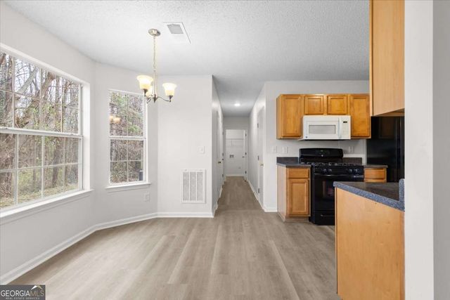 2346 Sapphire Court, Ellenwood, GA 30294