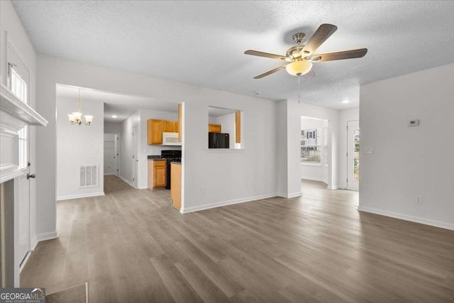 2346 Sapphire Court, Ellenwood, GA 30294