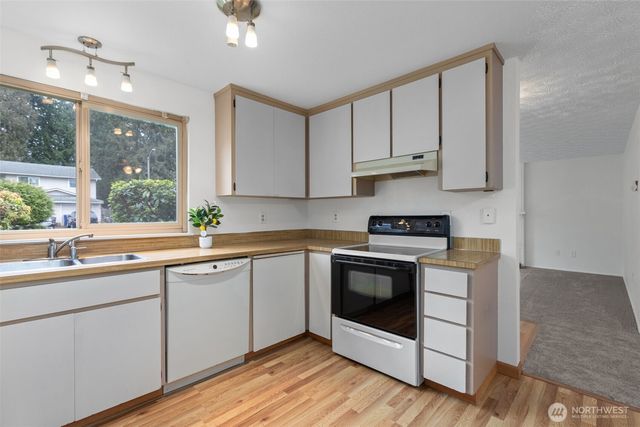 12830 55th Avenue SE, Everett, WA 98208