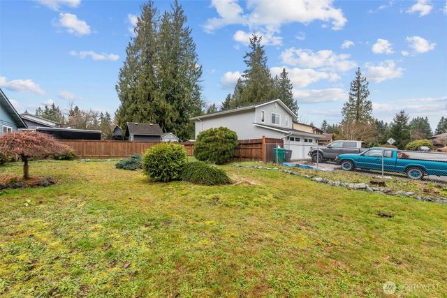 12830 55th Avenue SE, Everett, WA 98208
