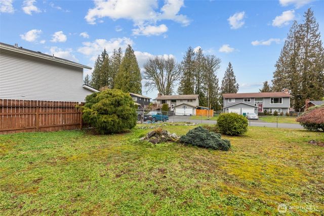12830 55th Avenue SE, Everett, WA 98208