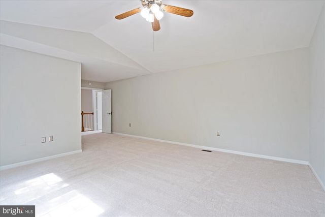 13205 PLEASANT GLEN CT, Herndon, VA 20171