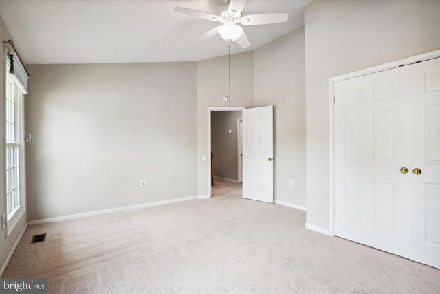 13205 PLEASANT GLEN CT, Herndon, VA 20171