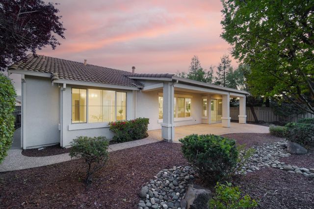 1802 Winding Way, Lincoln, CA 95648