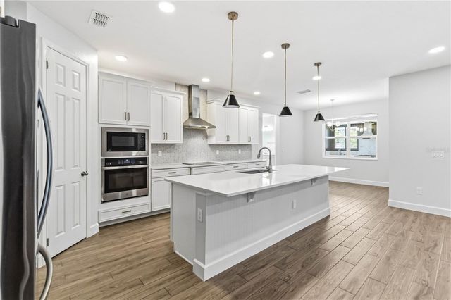 2510 CEDAR SHAKE COURT, Oviedo, FL 32765