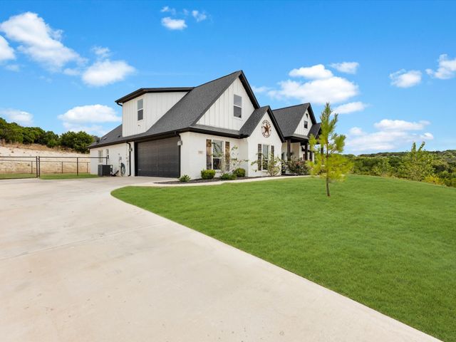 194 Cedar Mountain Drive, Weatherford, TX 76085