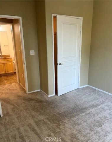 2418 Watermarke Place, Irvine, CA 92612