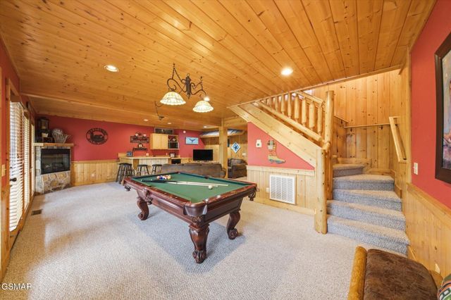 914 Black Bear Cub Way, Sevierville, TN 37862