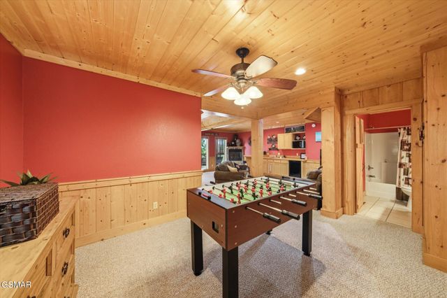 914 Black Bear Cub Way, Sevierville, TN 37862