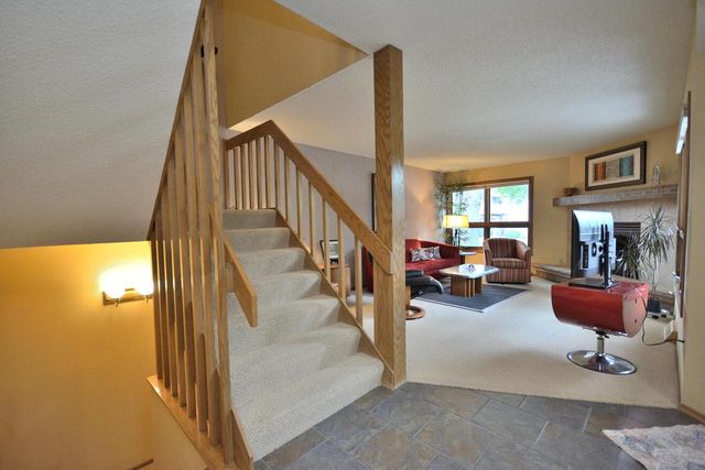15651 W Ridge ROAD, New Berlin, WI 53151