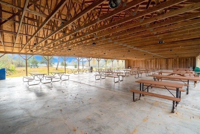 2 Largemouth Lane, Wilmington, IL 60481