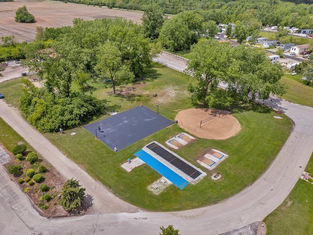 2 Largemouth Lane, Wilmington, IL 60481