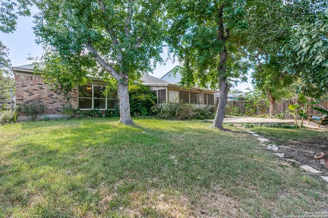 10518 MUSTANG RDG, Converse, TX 78109