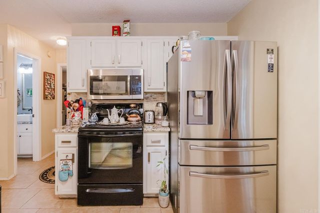 1307 River Oaks, Benton, AR 72019