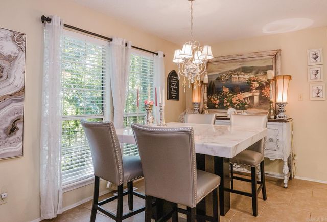 1307 River Oaks, Benton, AR 72019