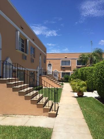 101 S Golfview Road 16, Lake Worth Beach, FL 33460