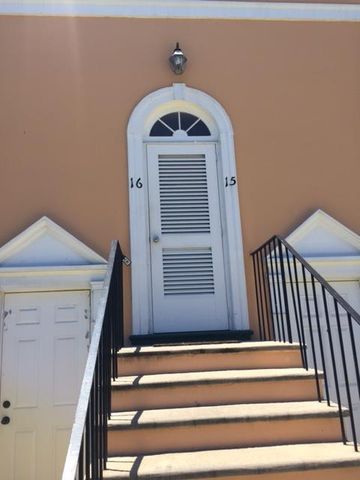 101 S Golfview Road 16, Lake Worth Beach, FL 33460