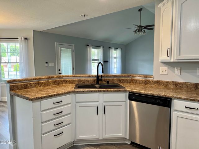 1719 Tahoe Trail, Sevierville, TN 37876