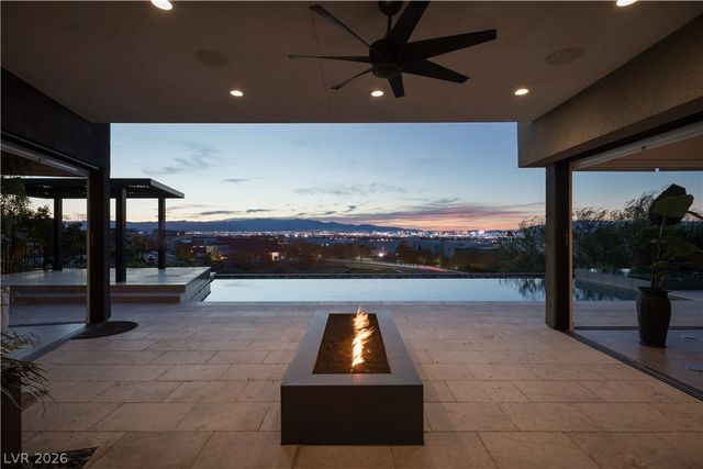 2192 Overlook Canyon Lane, Henderson, NV 89052