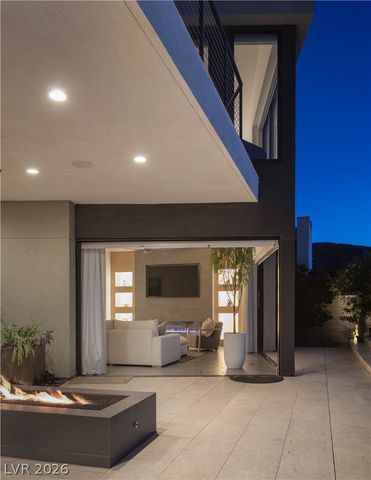 2192 Overlook Canyon Lane, Henderson, NV 89052