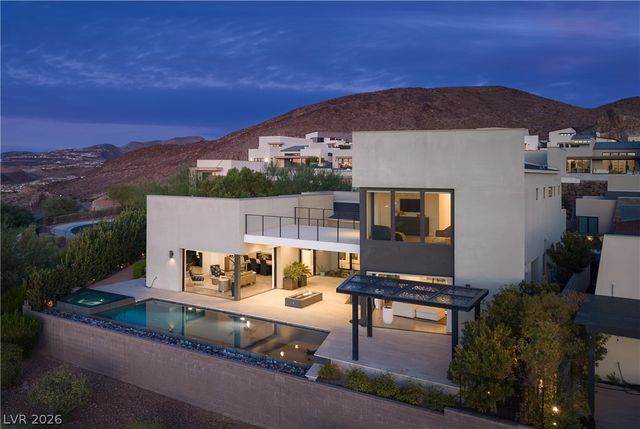 2192 Overlook Canyon Lane, Henderson, NV 89052
