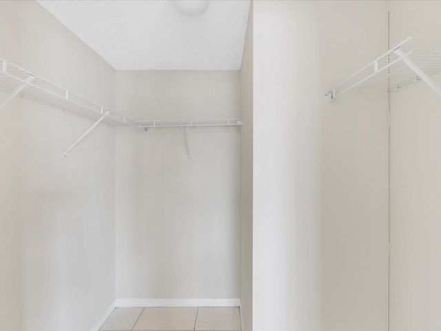 18260 N Bay Road 304, Sunny Isles Beach, FL 33160