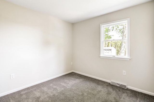 706 ROSEMONT DR, Lititz, PA 17543