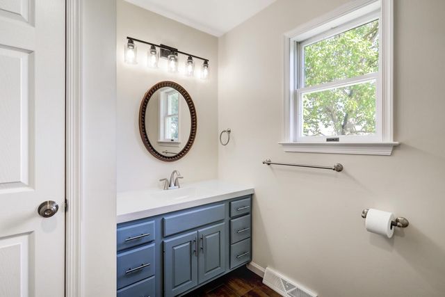 706 ROSEMONT DR, Lititz, PA 17543