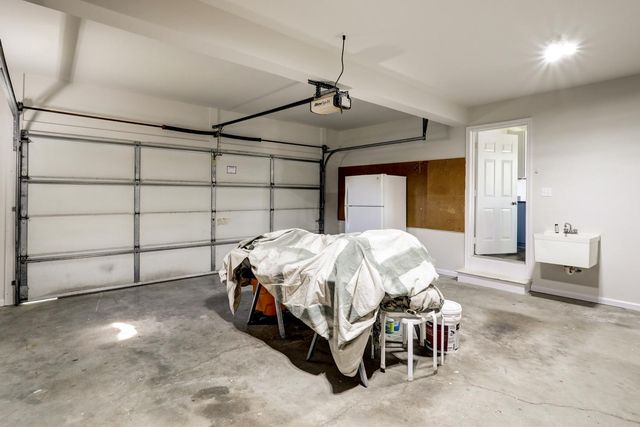 706 ROSEMONT DR, Lititz, PA 17543