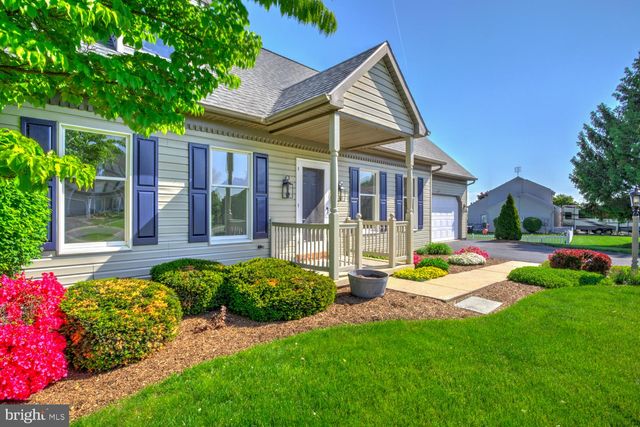 706 ROSEMONT DR, Lititz, PA 17543