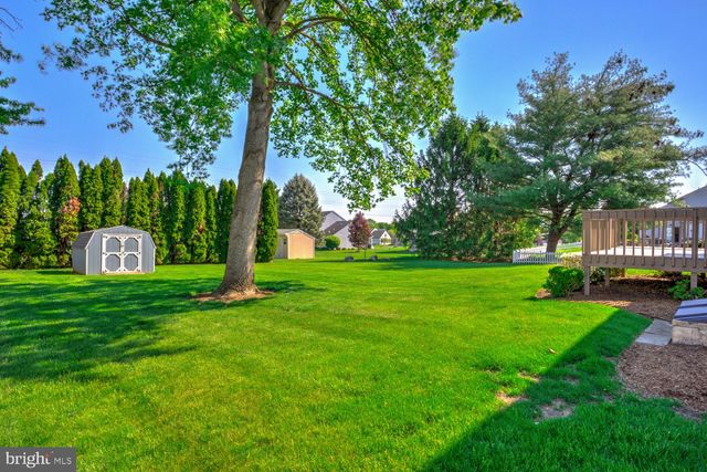 706 ROSEMONT DR, Lititz, PA 17543