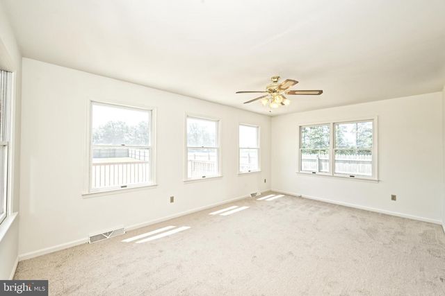 806 LYNNBURY WOODS, Dover, DE 19901