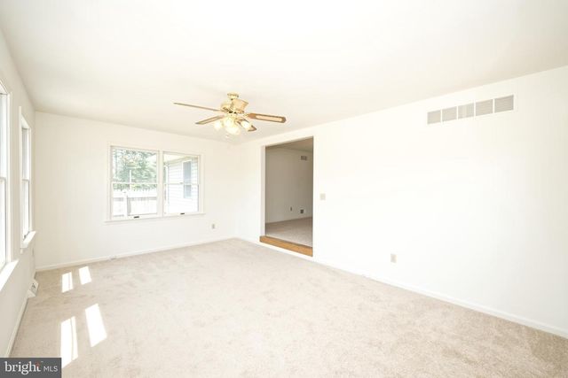 806 LYNNBURY WOODS, Dover, DE 19901