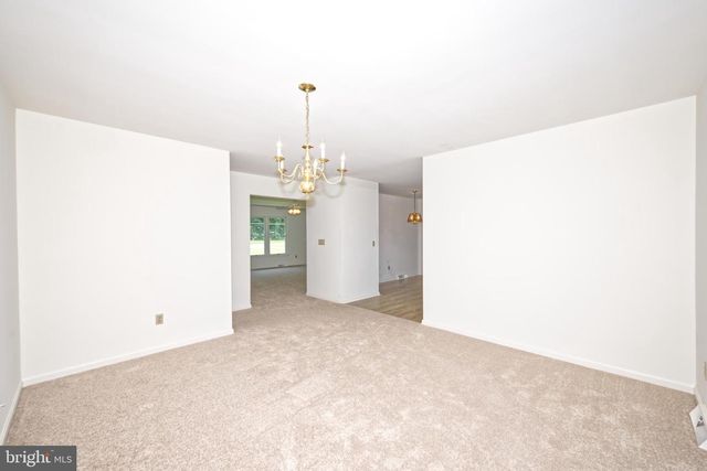 806 LYNNBURY WOODS, Dover, DE 19901