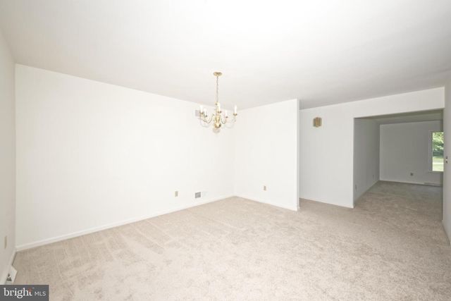 806 LYNNBURY WOODS, Dover, DE 19901