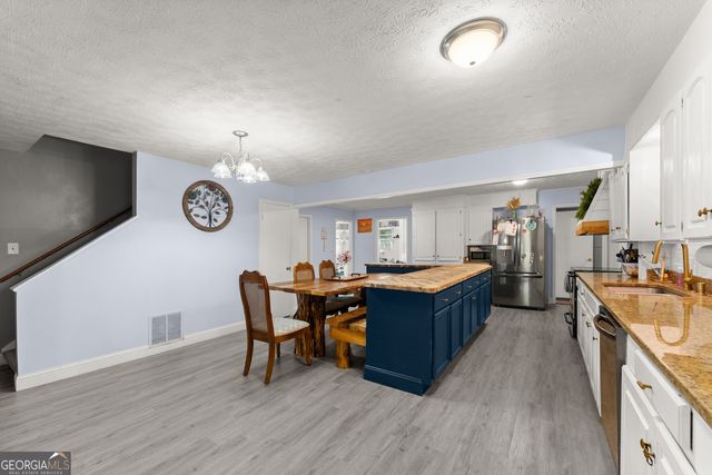 157 Glendale Heights, Winterville, GA 30683