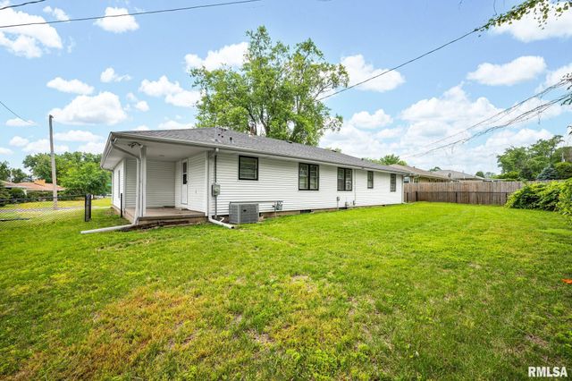 1407 W SUNNYVIEW Drive, Peoria, IL 61614